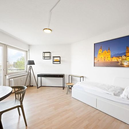 Sali Homes - Fewo Bluehendes Barock Ludwigsburg Eksteriør billede
